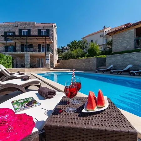 Sutalo Apartman