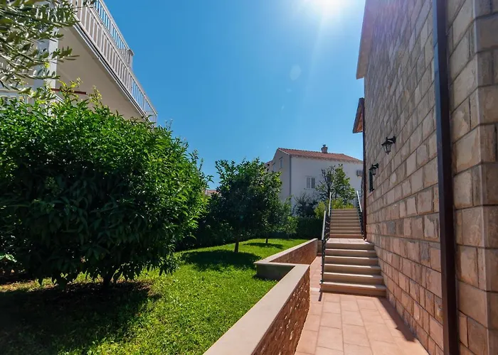 Sutalo Appartement *